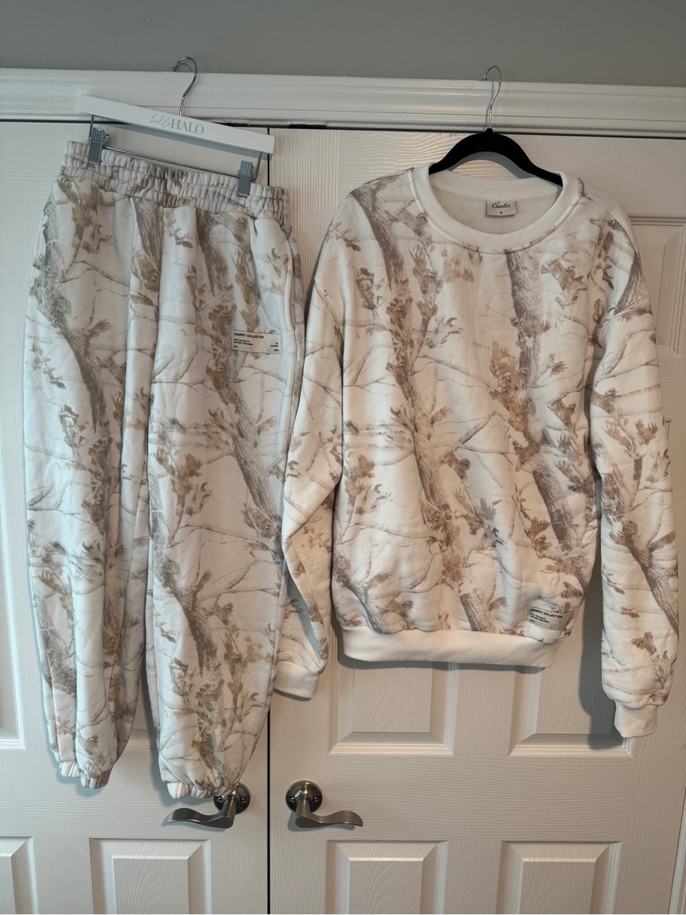 Comfrt Sweatshirt & Joggers Set Camo